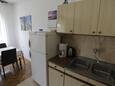 Punat, Bucătărie în unitate de cazare tip apartment, WiFi.