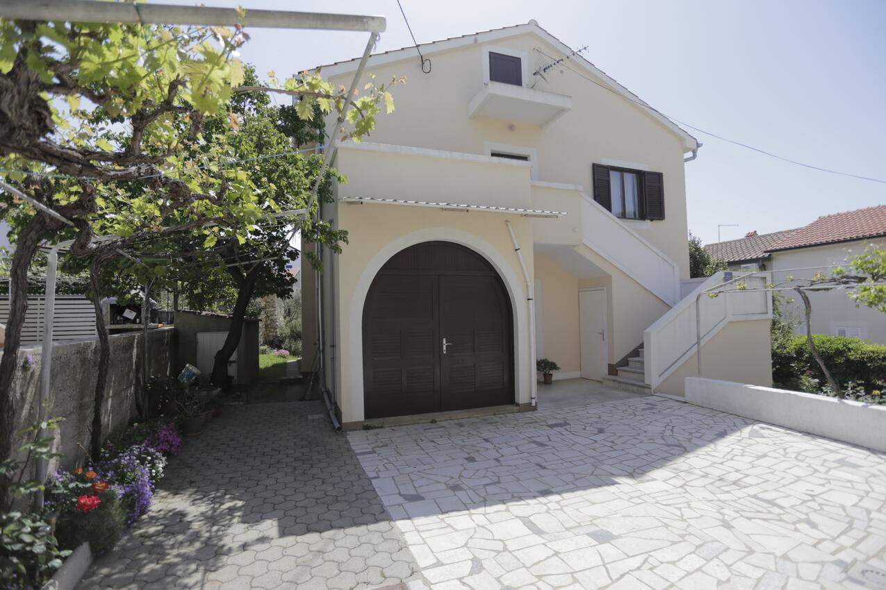 Апартаменты у моря Пунат - Punat, Крк - Krk - 24811