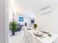 Kaštel Lukšić, Їдальня 2 в розміщенні типу house, WiFi.