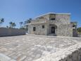 Parkering Vir, Vir, Parkering 24816 - Feriehus blizu mora med en rullesteinstrand.