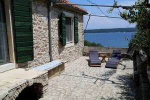 Dvosobna hiša Zaliv Sveti Ante, Hvar (K-24817(