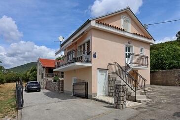 Jakov Polje, Novi Vinodolski, Overnatting 24824 - Feriehus med en rullesteinstrand.