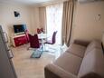 Banjol, Вітальня в розміщенні типу apartment, доступний кондиціонер, Домашні тварини допускаються і WiFi.