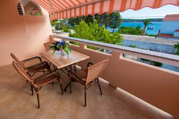 Apartamentos junto al mar Banjol, Rab - 24825