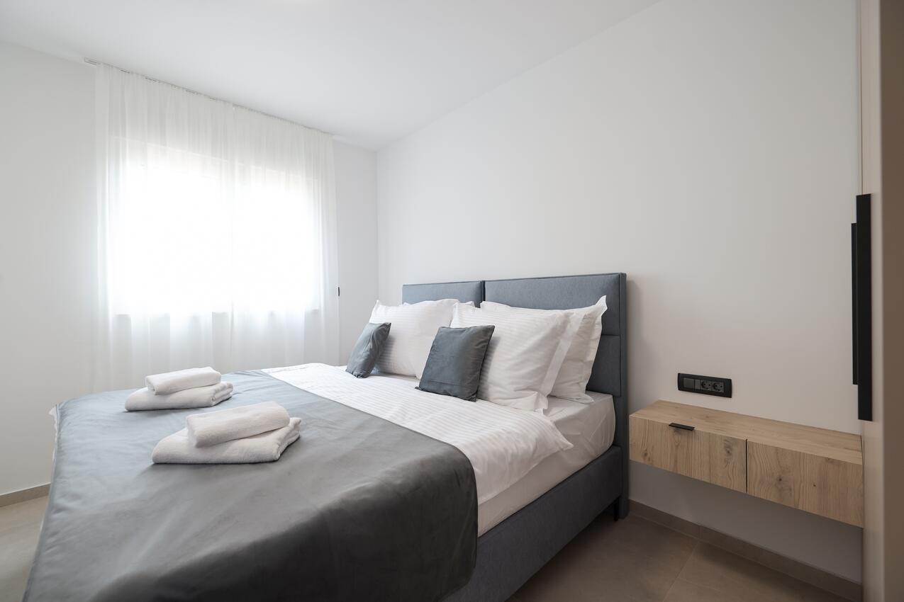 Ferienwohnungen am Meer Privlaka, Zadar - 24834