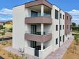 Privlaka, Zadar, Szálláshely 24834 - Apartmanok a tenger közelében homokos stranddal.