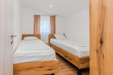 Apartmani s parkingom Vir - 24843