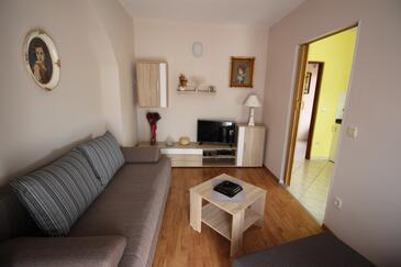 Punat, Woonkamer in accommodatietype apartment, WiFi.