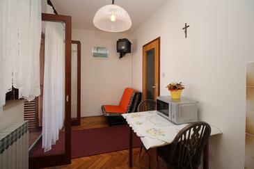 Apartmani s parkingom Punat, Krk - 24845