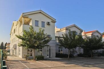 Appartements Près De La Mer Punat, Krk - 24850 - Vrbnik