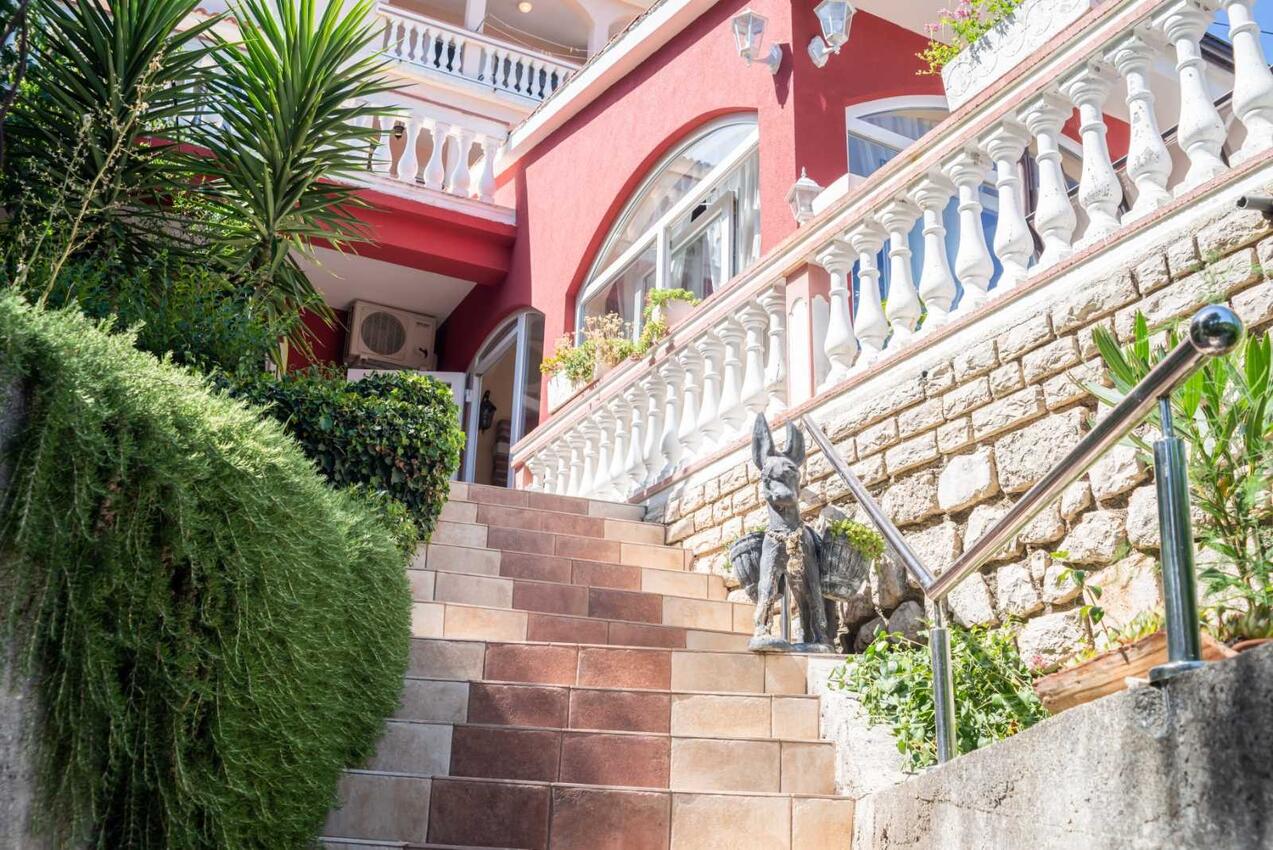 Apartments by the sea Supetarska Draga - Gonar, Rab - 24851