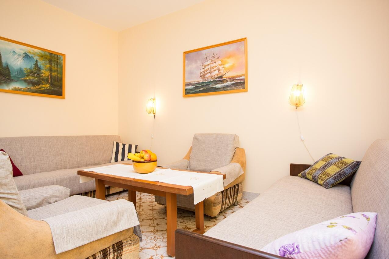 Apartments with parking space Punat, Krk - 24852