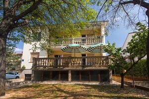 Apartamentos con parking Punat, Krk - 24852