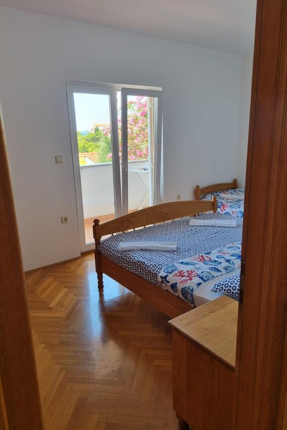 Ferienwohnungen am Meer Drage, Biograd - 24853