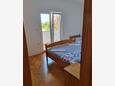 Drage, Bedroom 1 in the apartment, (pet friendly) and WiFi.