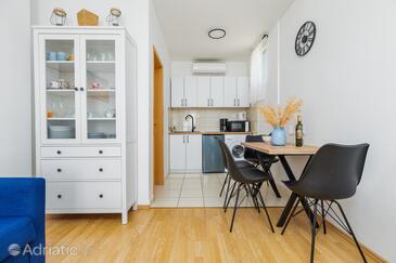 Апартаменты с парковкой Подаца - Podaca, Макарска - Makarska - 24856