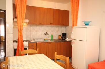 Apartments and rooms with parking space Mali Lošinj, Lošinj - 2486