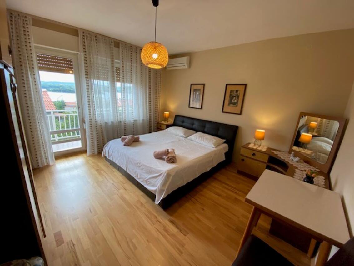 Apartmaji s parkingom Punat, Krk - 24863