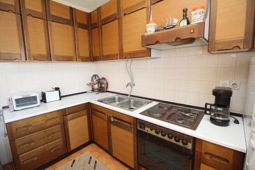 Apartmaji s parkingom Punat, Krk - 24863