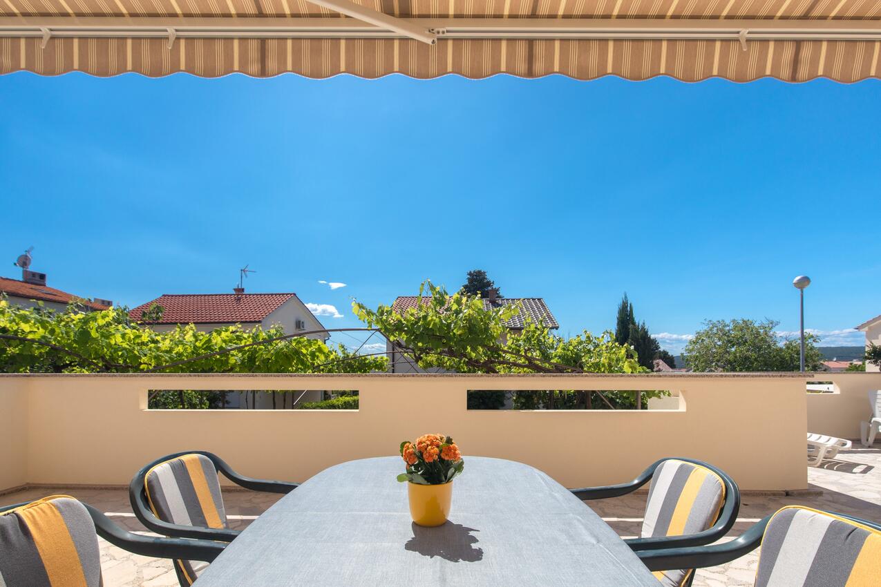 Apartments with parking space Punat, Krk - 24864