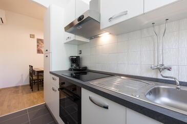 Ferienwohnungen mit Parkplatz Punat, Krk - 24864