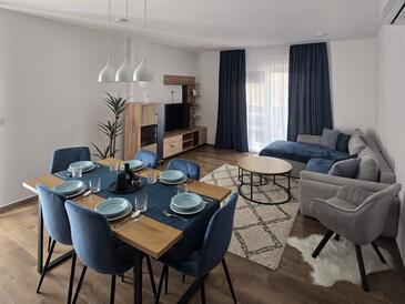 Dvosobni apartman Loborika, Pula (A-24868-a(