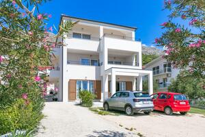 Семейные апартаменты у моря Дуче - Duće, Омиш - Omiš - 24876