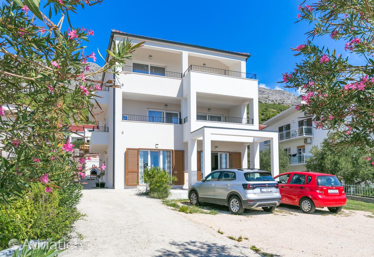Family friendly seaside apartments Duće, Omiš - 24876