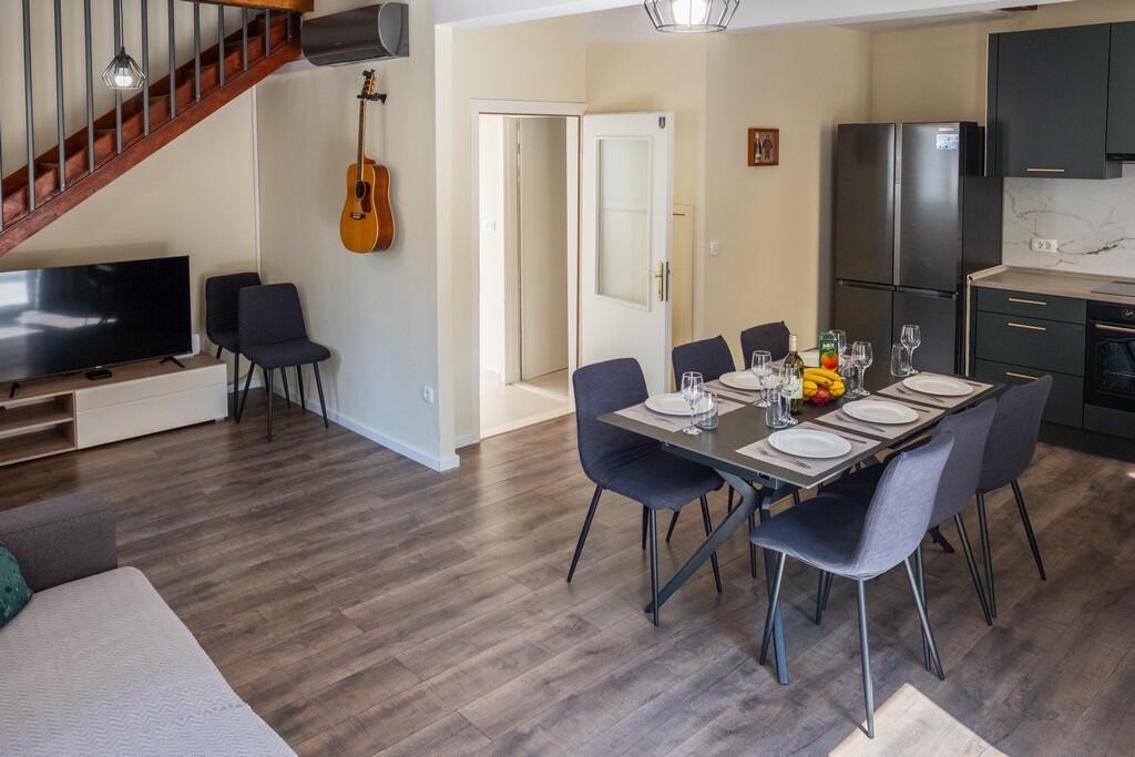 Apartmanok a tenger mellett Omis - 24878