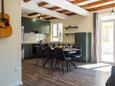 Omiš, Столовая в размещении типа house, WiFi.