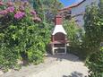 Artatore, Lošinj, Verft 24890 - Leiligheter med en rullesteinstrand.