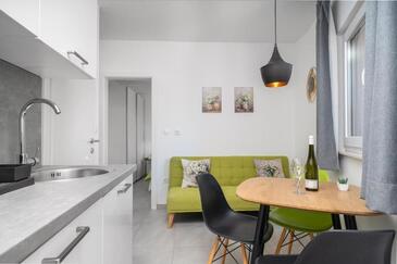 Drašnice, Stue i overnattingstype apartment, klimaanlegg tilgjengelig jeg WiFi.