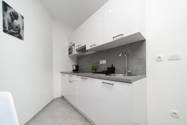 Ferienwohnungen am Meer Drasnice, Makarska - 24891