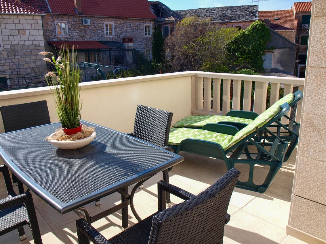 Apartamentos junto al mar Postira, Brac - 24897