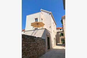 Апартаменти біля моря Постіра - Postira, Брач - Brač - 24897