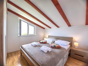 Vakantiehuis met zwembad Kakma, Biograd - 24899