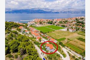 Апартаменти з паркуванням Постіра - Postira, Брач - Brač - 24905