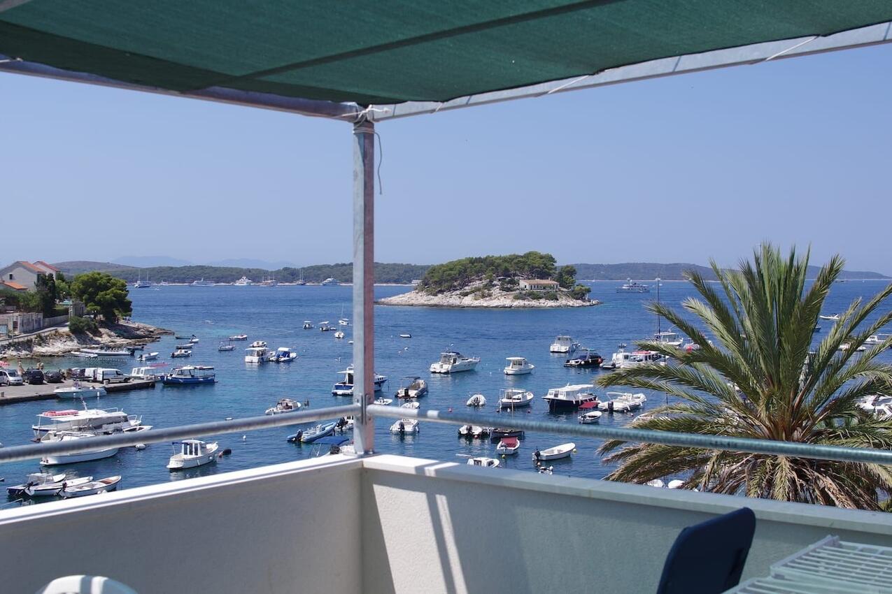 Jednosobni apartman Hvar (A-24926-c)