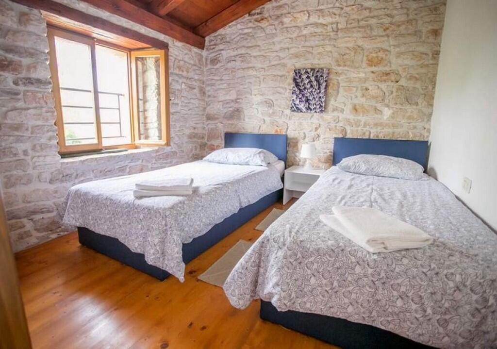 Apartmaji z bazenom Sveti Lovreč, Centralna Istra - Središnja Istra - 24928