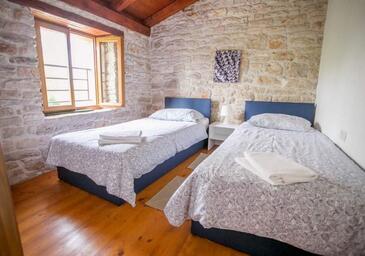 Apartmány s bazénem Sveti Lovreč, Vnitrozemí Istrie - Središnja Istra - 24928