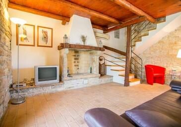 Apartmány s bazénem Sveti Lovreč, Vnitrozemí Istrie - Središnja Istra - 24928