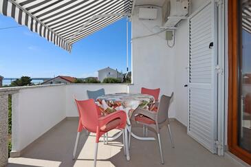 Dvosobni apartman Barbat, Rab (A-24932-b)