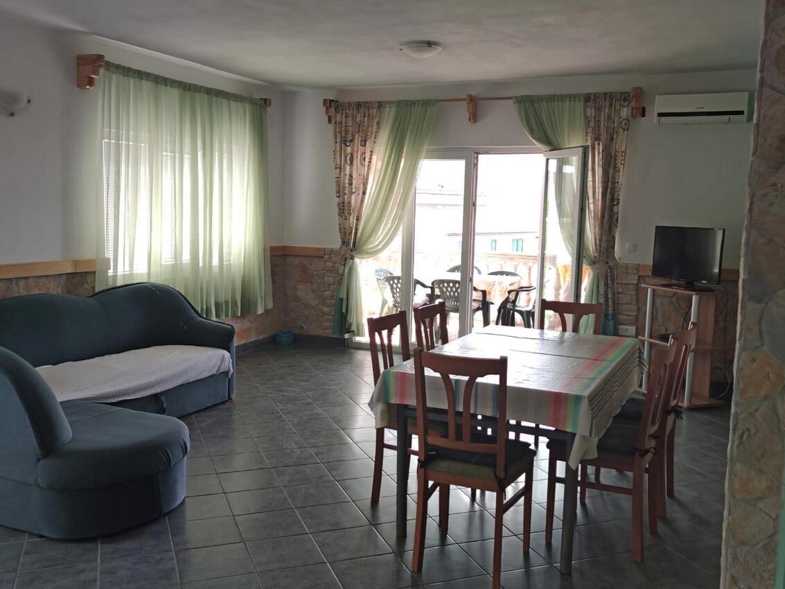 Apartamente cu parcare Grebastica, Sibenik - 24934