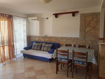 Apartmanok parkolóhellyel Grebastica, Sibenik - 24934