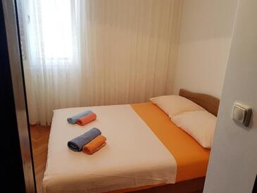Apartamenty z parkingiem Vodice - 24938