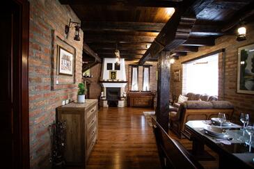 Haus mit Parkplatz für Familien Andrijaševci, Slavonija - 24939