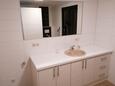 Cesarica, Ванна кімната в розміщенні типу apartment, WiFi.
