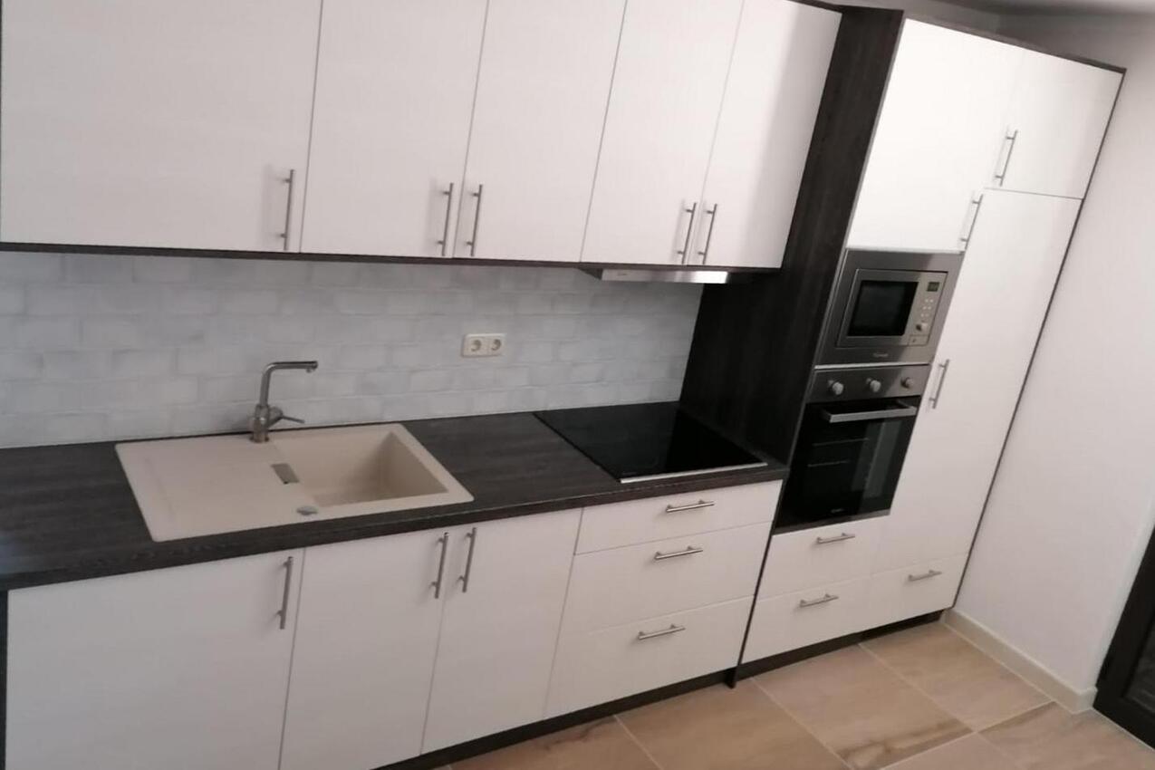 Apartments with parking space Cesarica, Karlobag - 24941