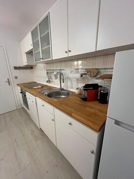 Apartmány s bazénom pre rodiny Povljana, Pag - 24948