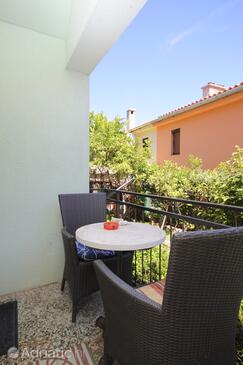 Apartmaji in sobe s parkingom Mali Lošinj, Lošinj - 2495
